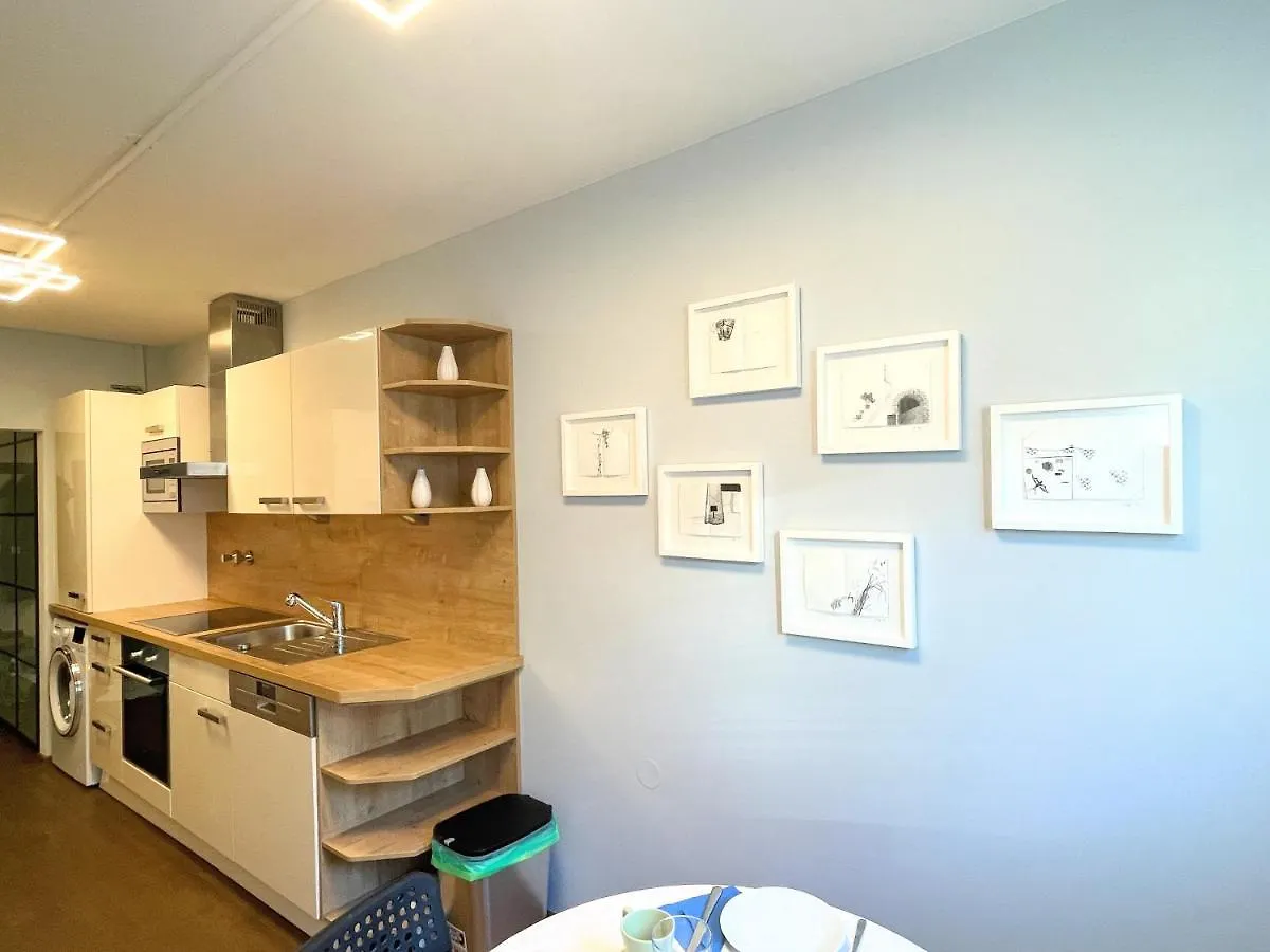 Vienna'S Central Gem: Artistic Apartment In The Heart Of The City Austria
